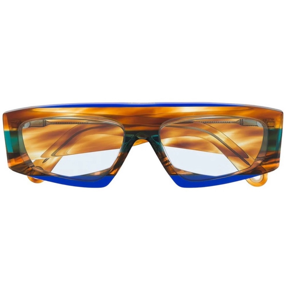 Looking for…ISO Jacquemus Yauco Sunglasses.